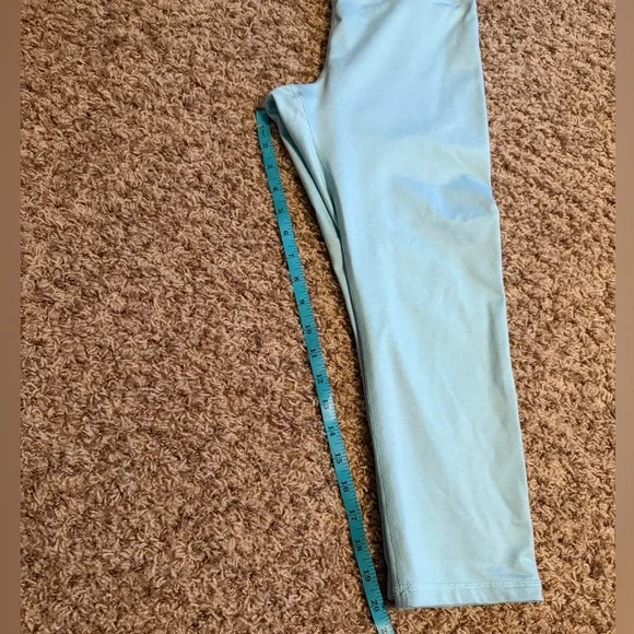 Old Navy Cloud Comfy Sky Blue Leggings Medium - Picture 4 of 4